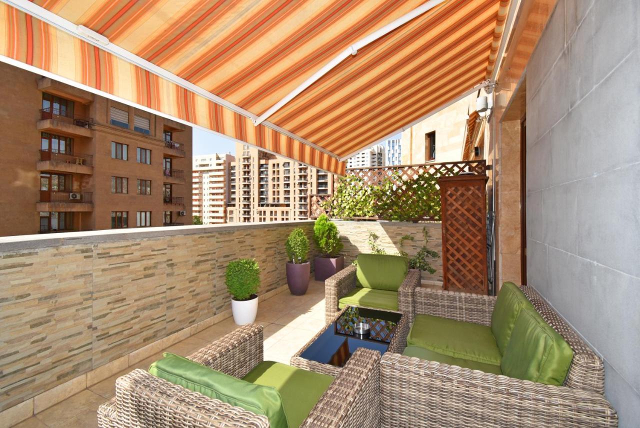 Yerevan4You Terrace Exteriör bild