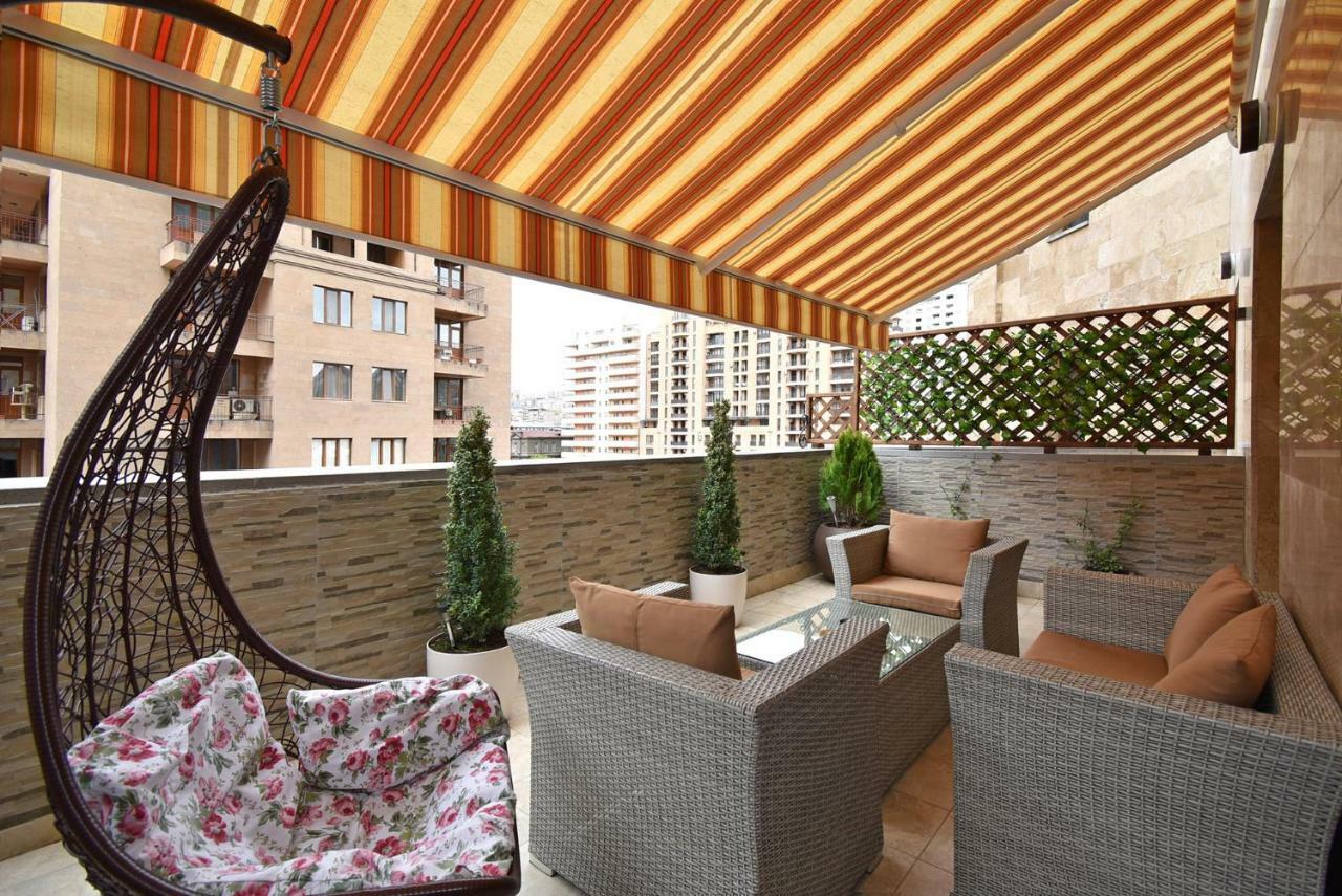 Yerevan4You Terrace Exteriör bild